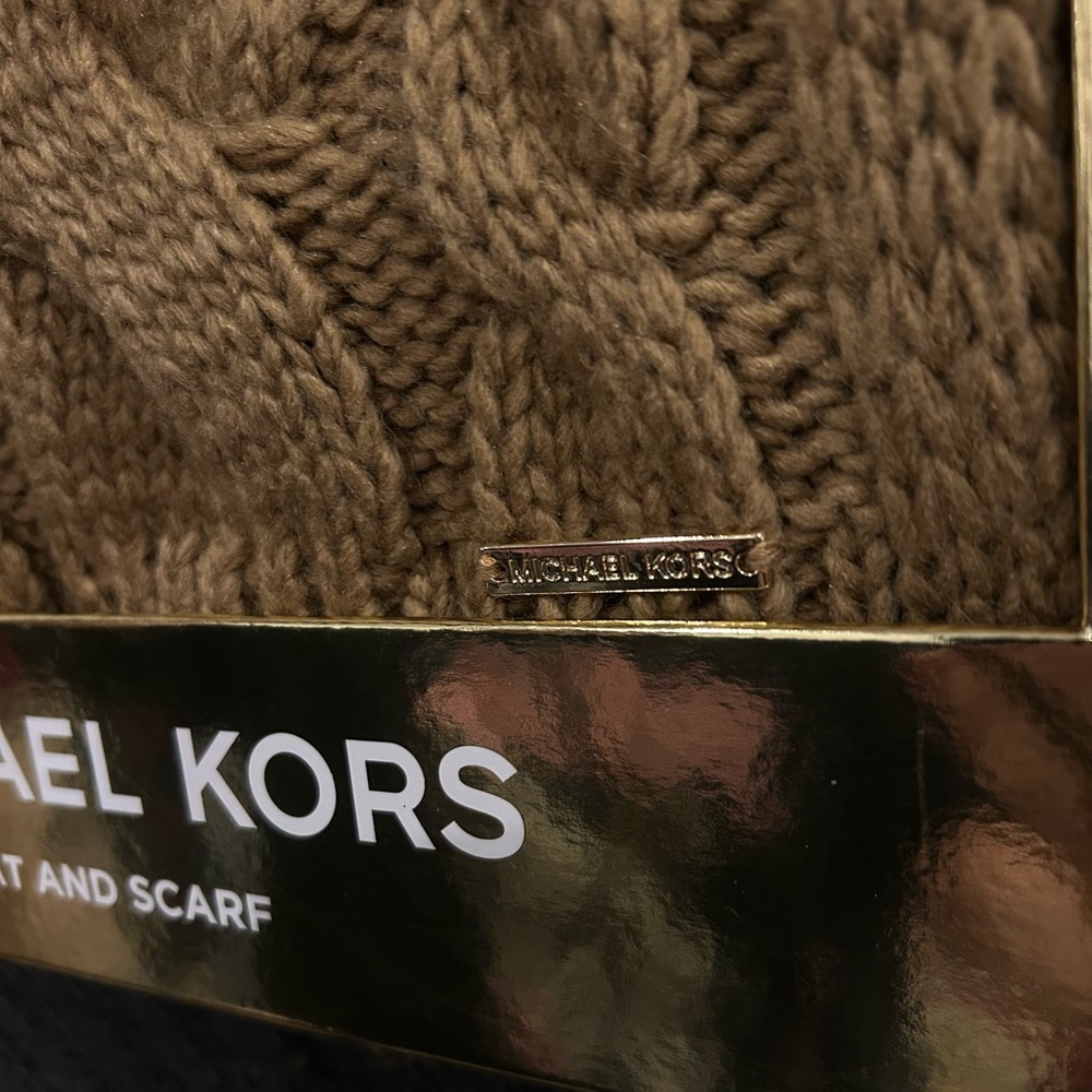 Michael Kors Tan Cable Knit Hat and Scarf Set - Picture 3 of 7